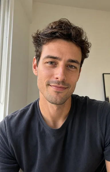 Multi-Scene Profile Pack — 6 Consistent Dating Shots from One Selfie preview
